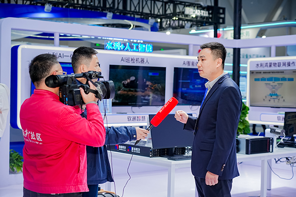 1761889507786237.jpg VIP00172.jpg